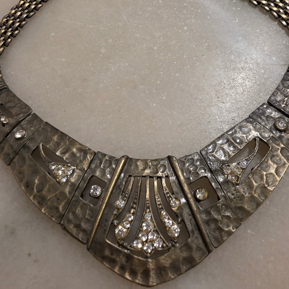 Vintage Art Deco Style Statement Necklace Hammered Metal Crystal Choker - Picture 4 of 12